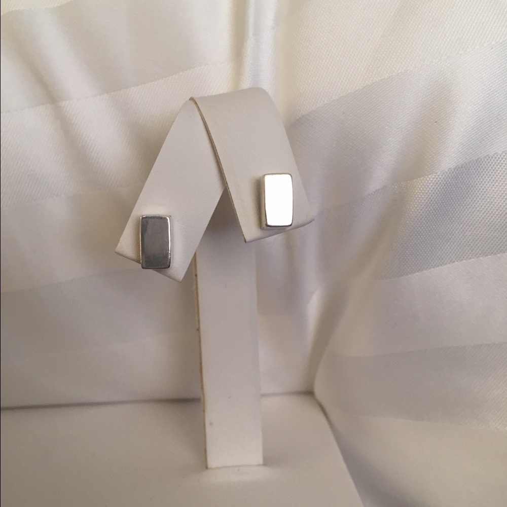 Solid Rectangular Silver Earrings - image 1